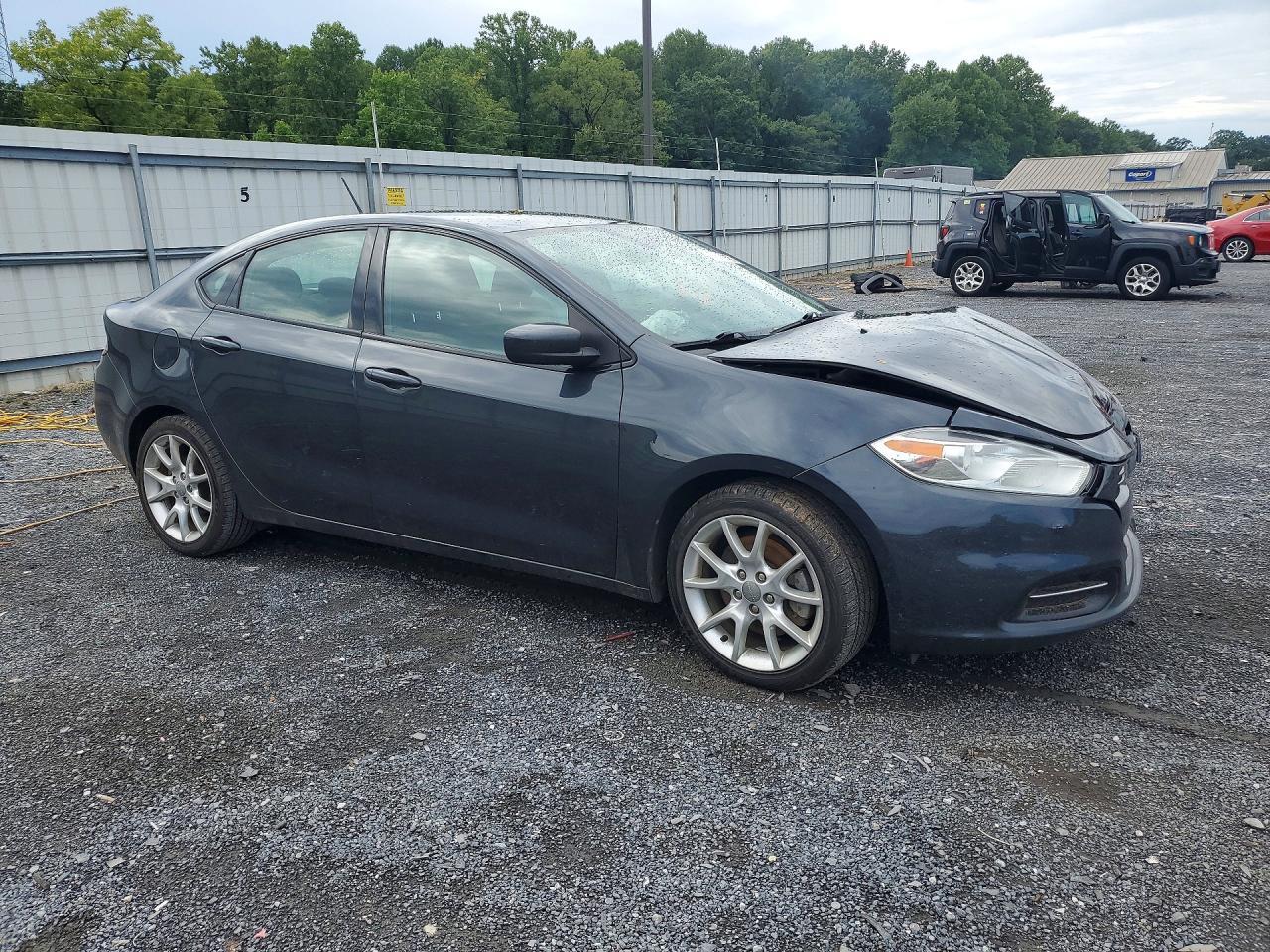 2013 Dodge Dart Sxt - zdjęcie 4