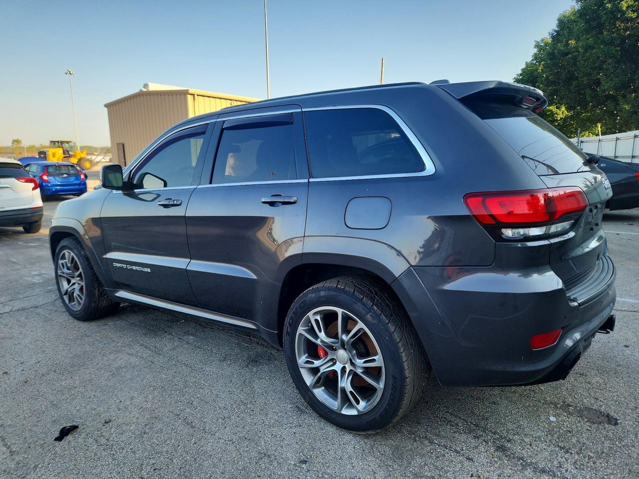 2015 Jeep Grand Cherokee Srt-8 - zdjęcie 2