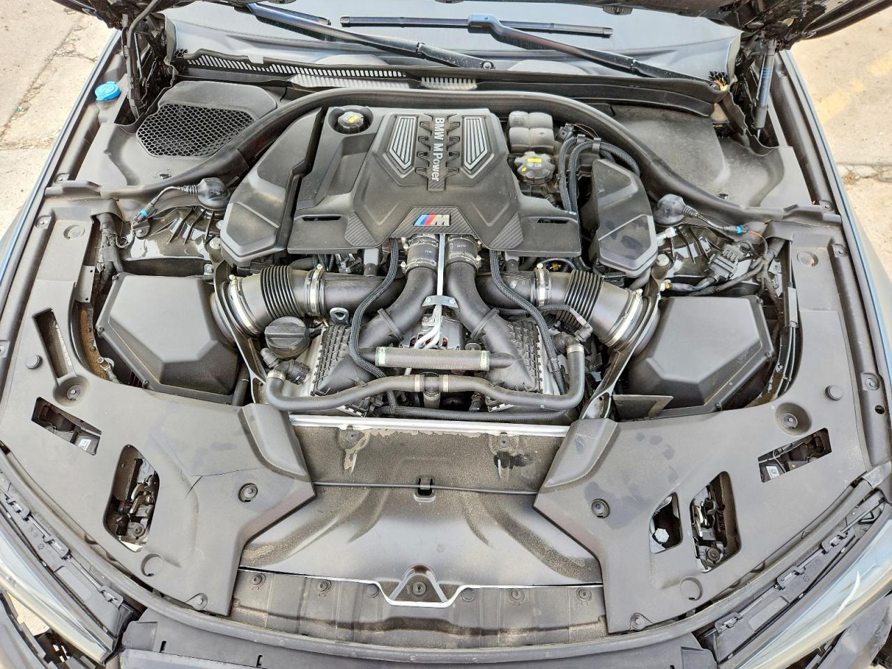 2021 BMW M5 - zdjęcie 11