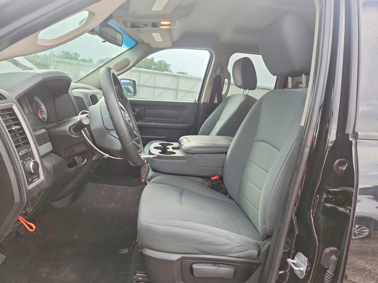 2014 Ram 1500 St - zdjęcie 7