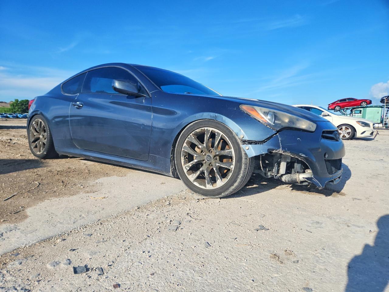 2013 Hyundai Genesis Coupe 2.0T Premium - zdjęcie 4