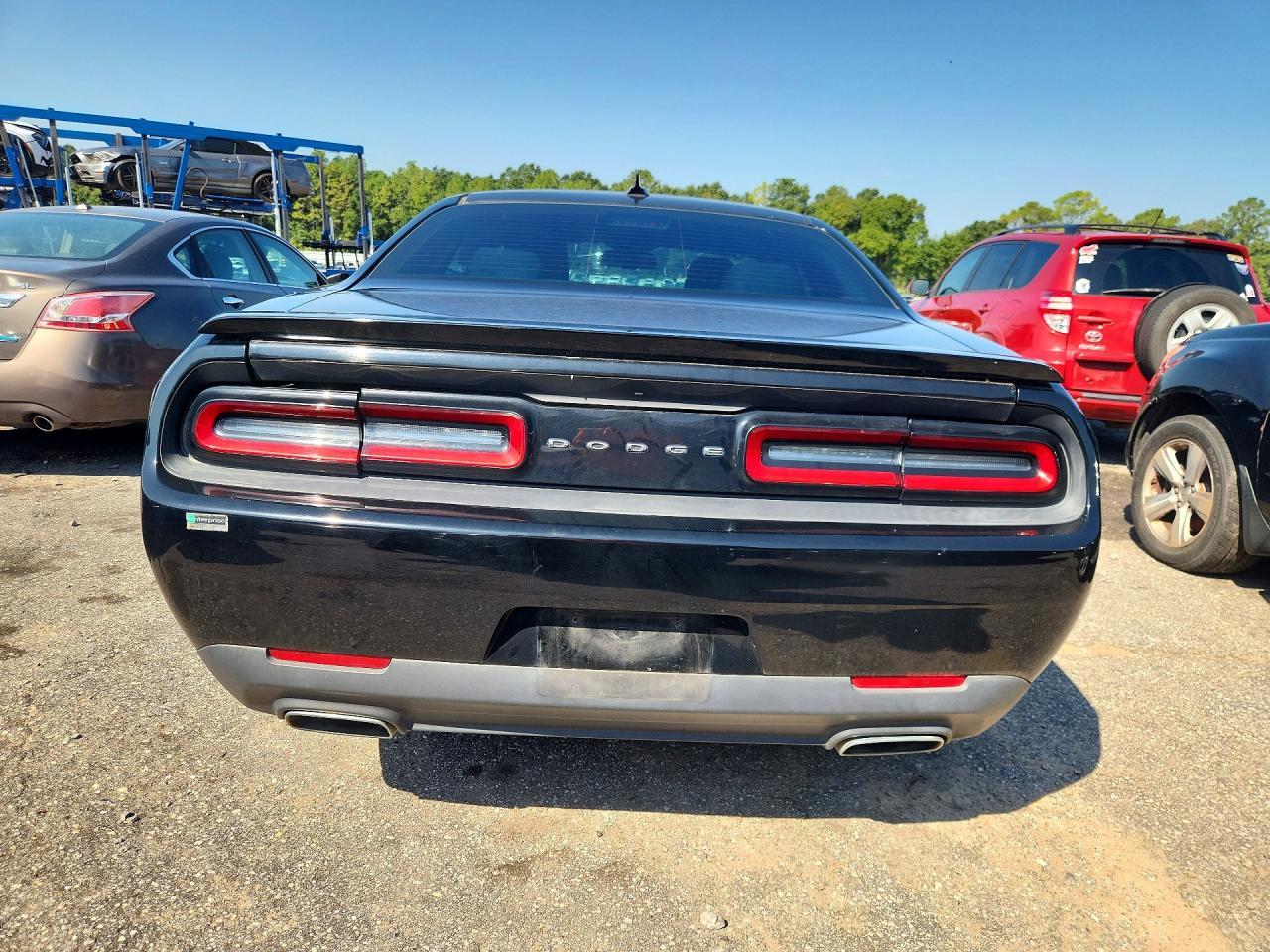 2015 Dodge Challenger Sxt - zdjęcie 6