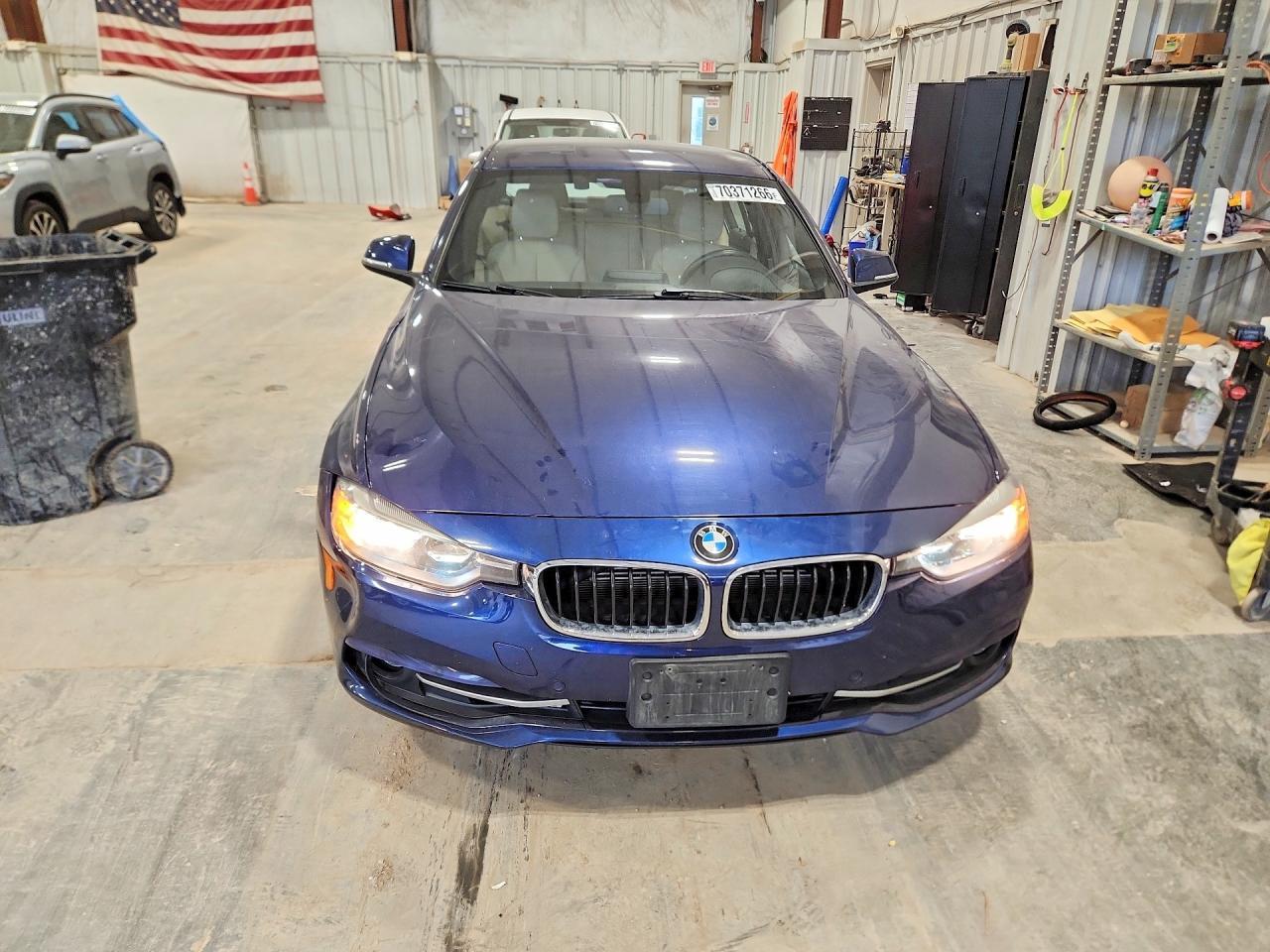 2017 BMW 330E - zdjęcie 5