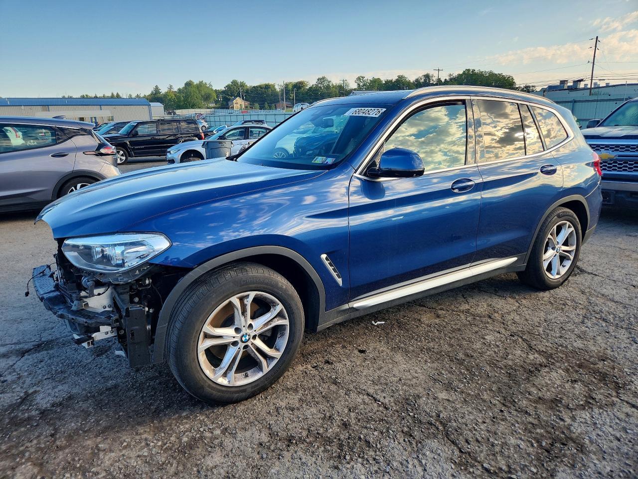 2021 BMW X3 xDrive30I - zdjęcie główne