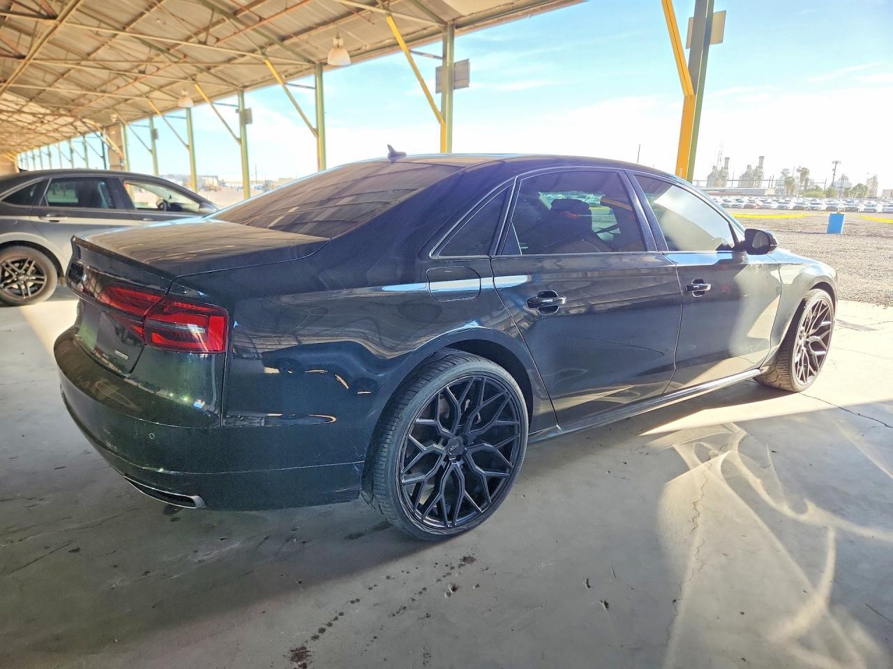 2017 Audi A8 L Quattro - zdjęcie 3