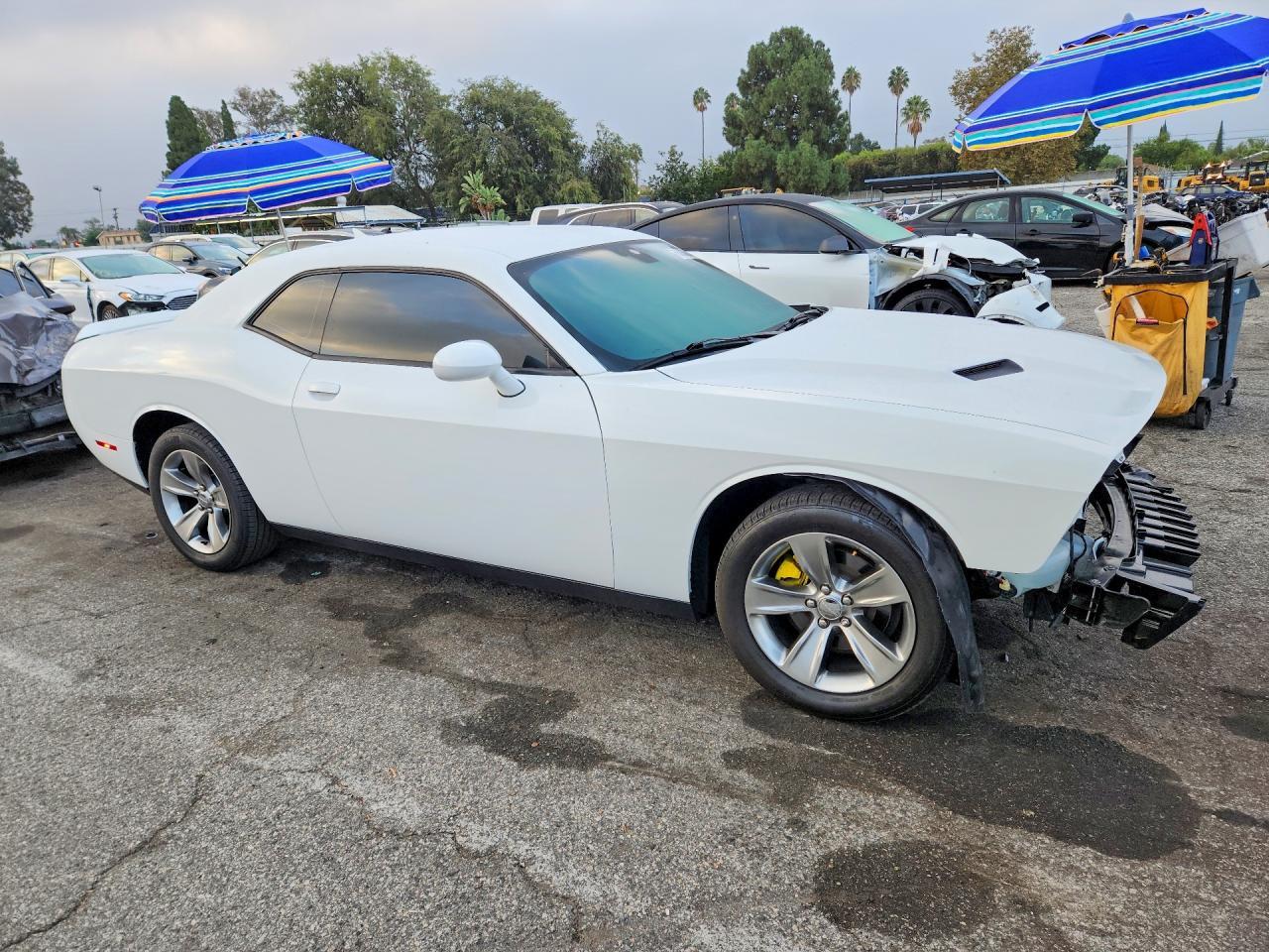 2020 Dodge Challenger Sxt - zdjęcie 4
