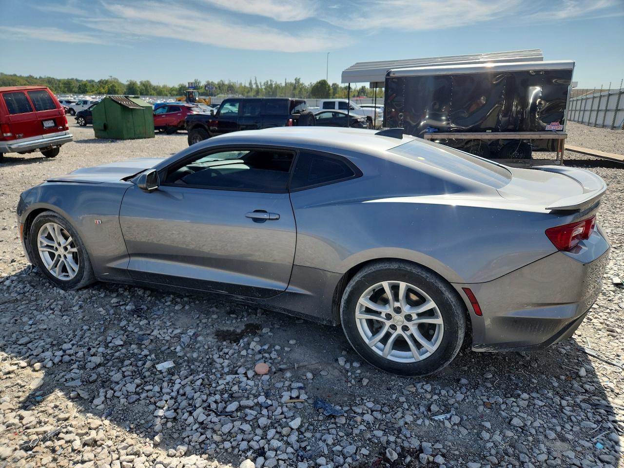 2019 Chevrolet Camaro Ls - zdjęcie 2