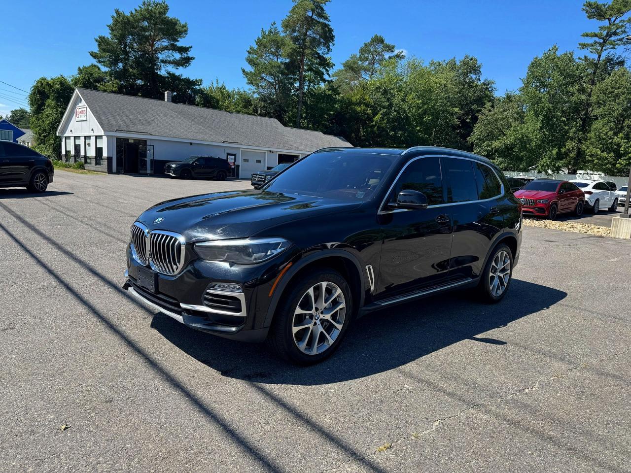 2019 BMW X5 xDrive50I - zdjęcie główne