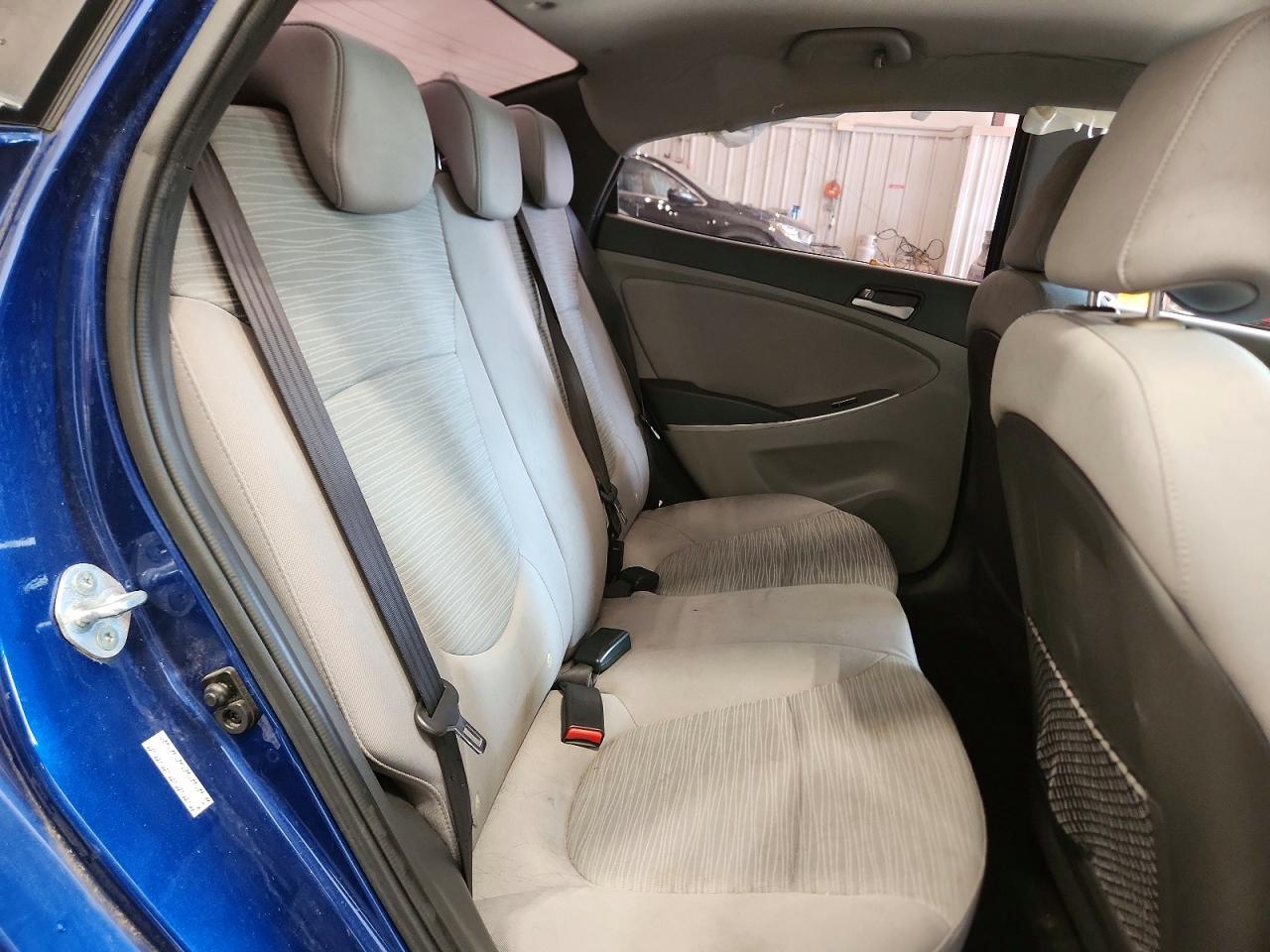 2015 Hyundai Accent Gls - zdjęcie 10