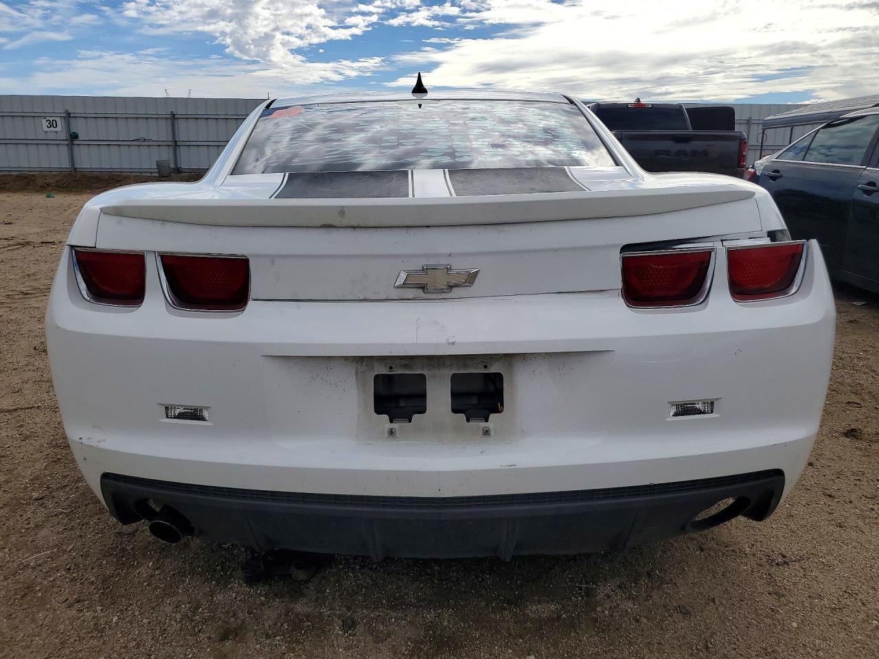 2013 Chevrolet Camaro Ls - zdjęcie 6