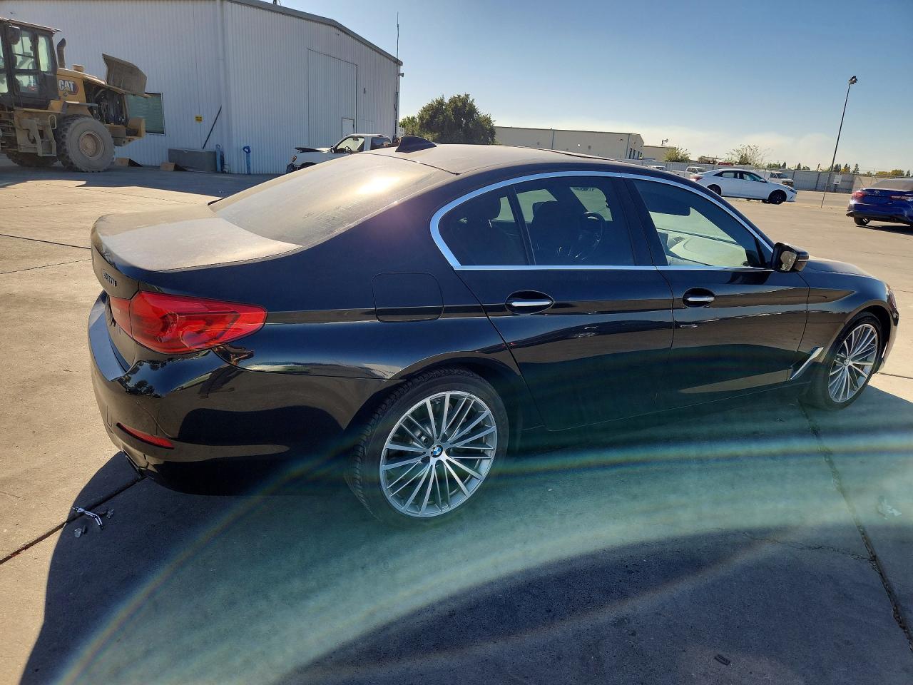 2017 BMW 530 I - zdjęcie 3