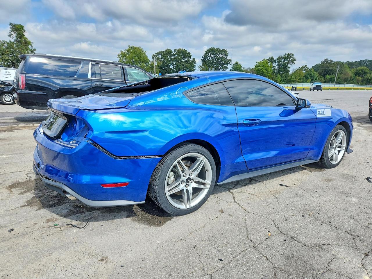 2018 Ford Mustang - zdjęcie 3