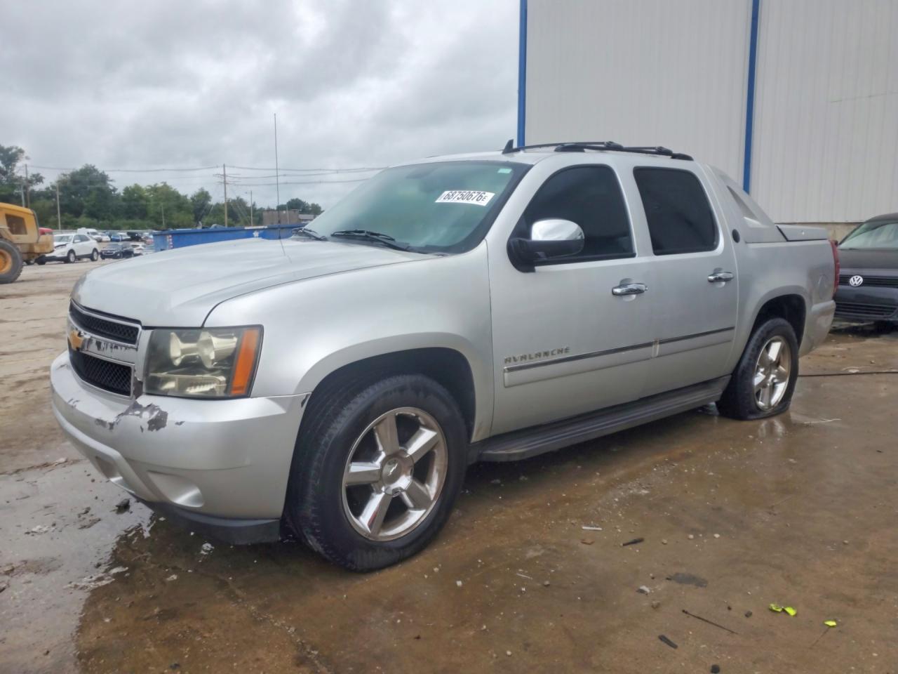 2013 Chevrolet Avalanche Ltz - zdjęcie główne