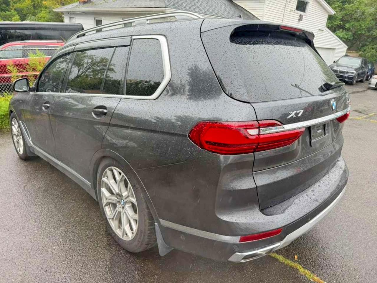 2019 BMW X7 xDrive40I - zdjęcie 2