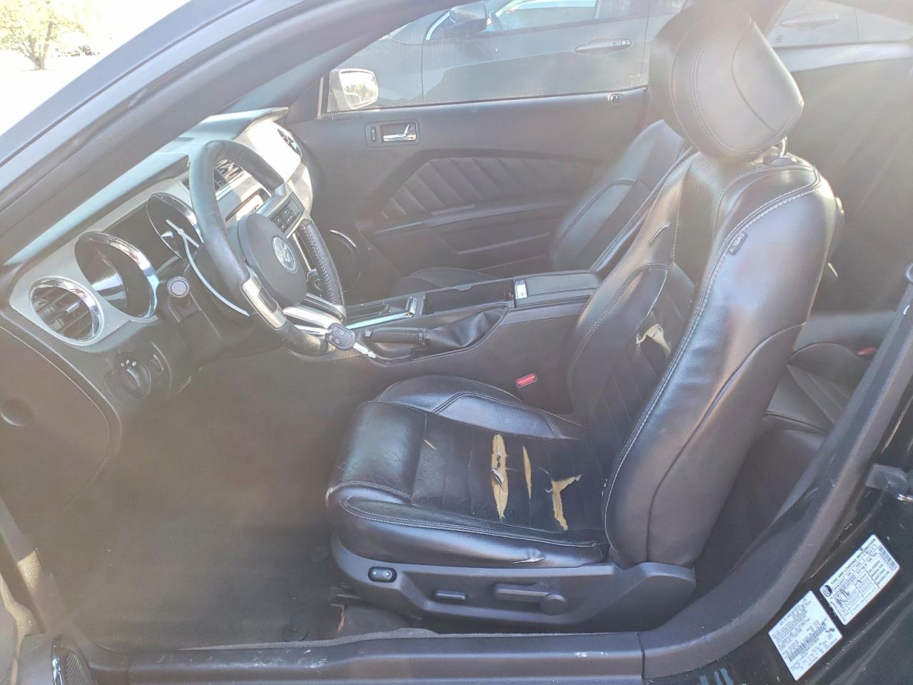 2014 Ford Mustang - zdjęcie 7