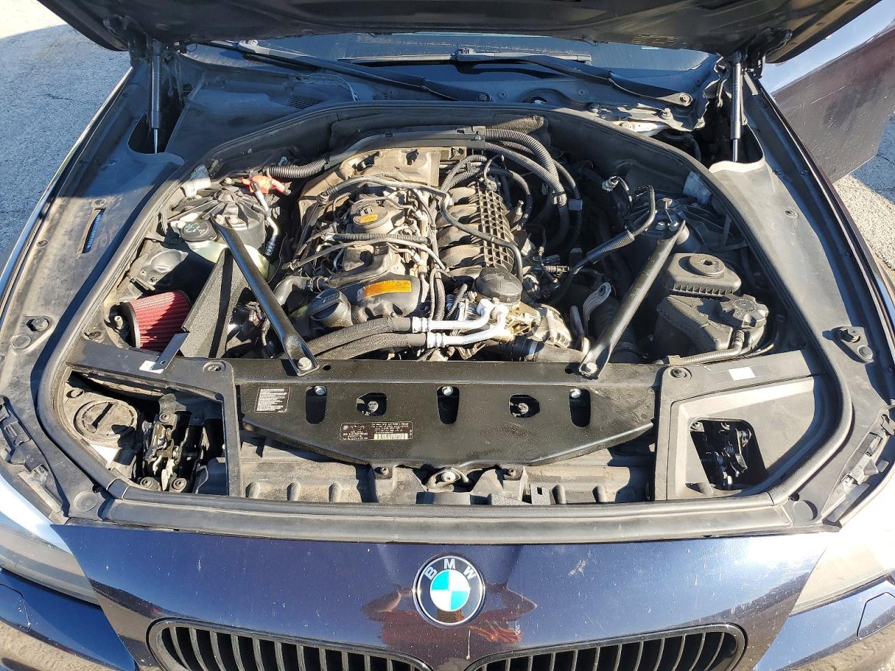 2013 BMW Seria 5 535i - zdjęcie 11