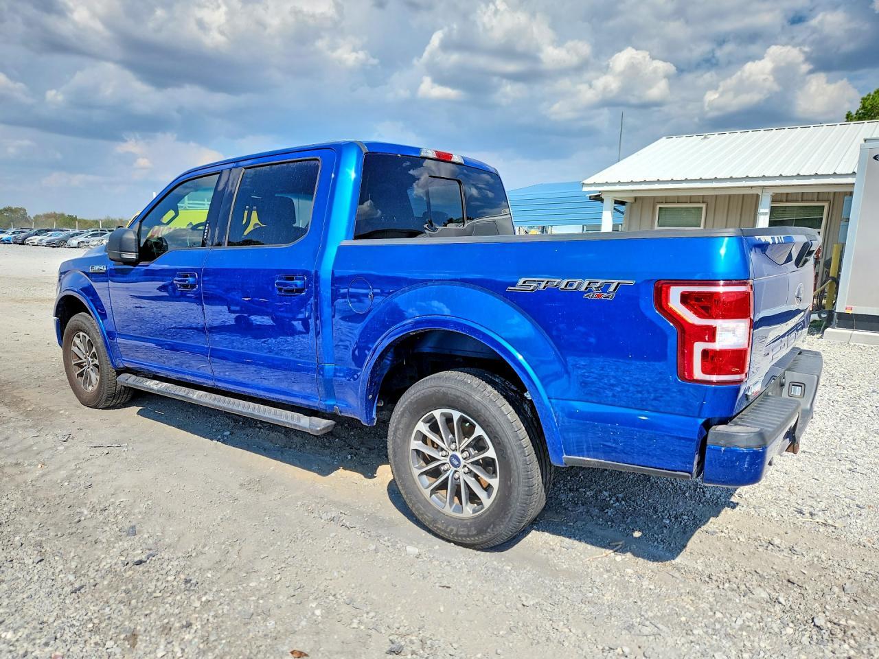 2018 Ford F150 Supercrew - zdjęcie 2