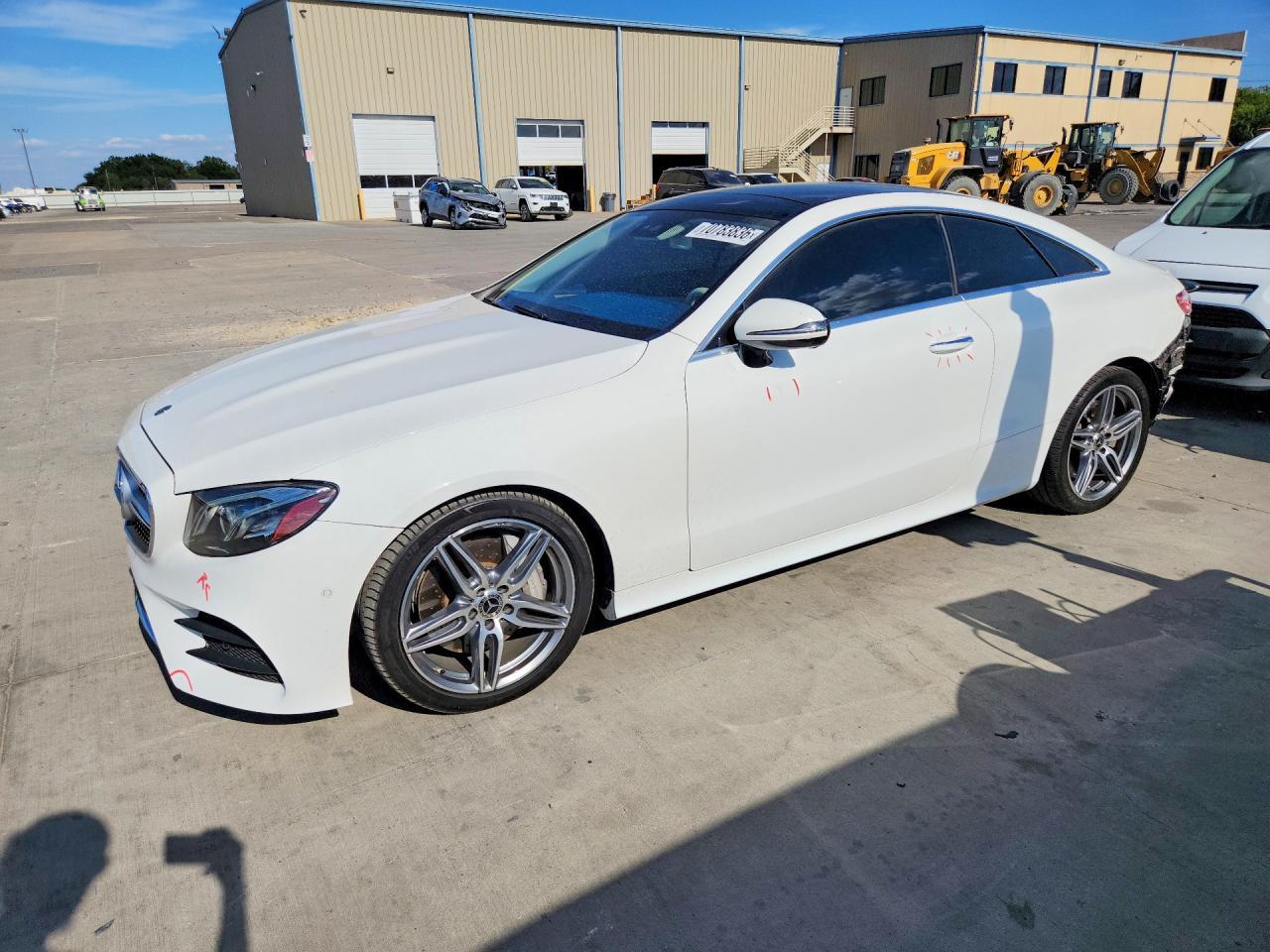 2018 Mercedes-Benz E 400 - zdjęcie główne