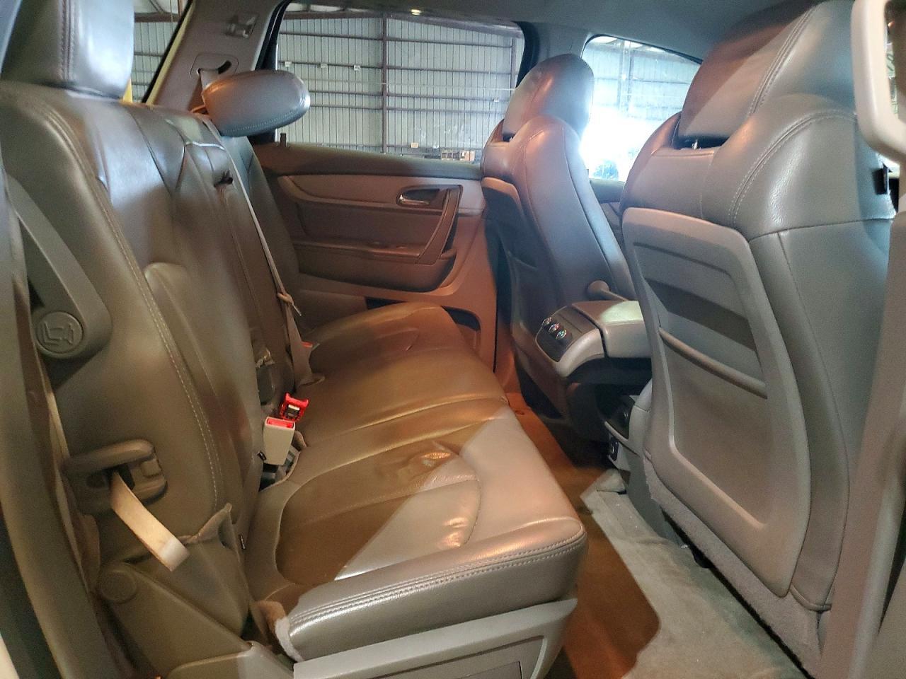 2017 Chevrolet Traverse Ls - zdjęcie 11