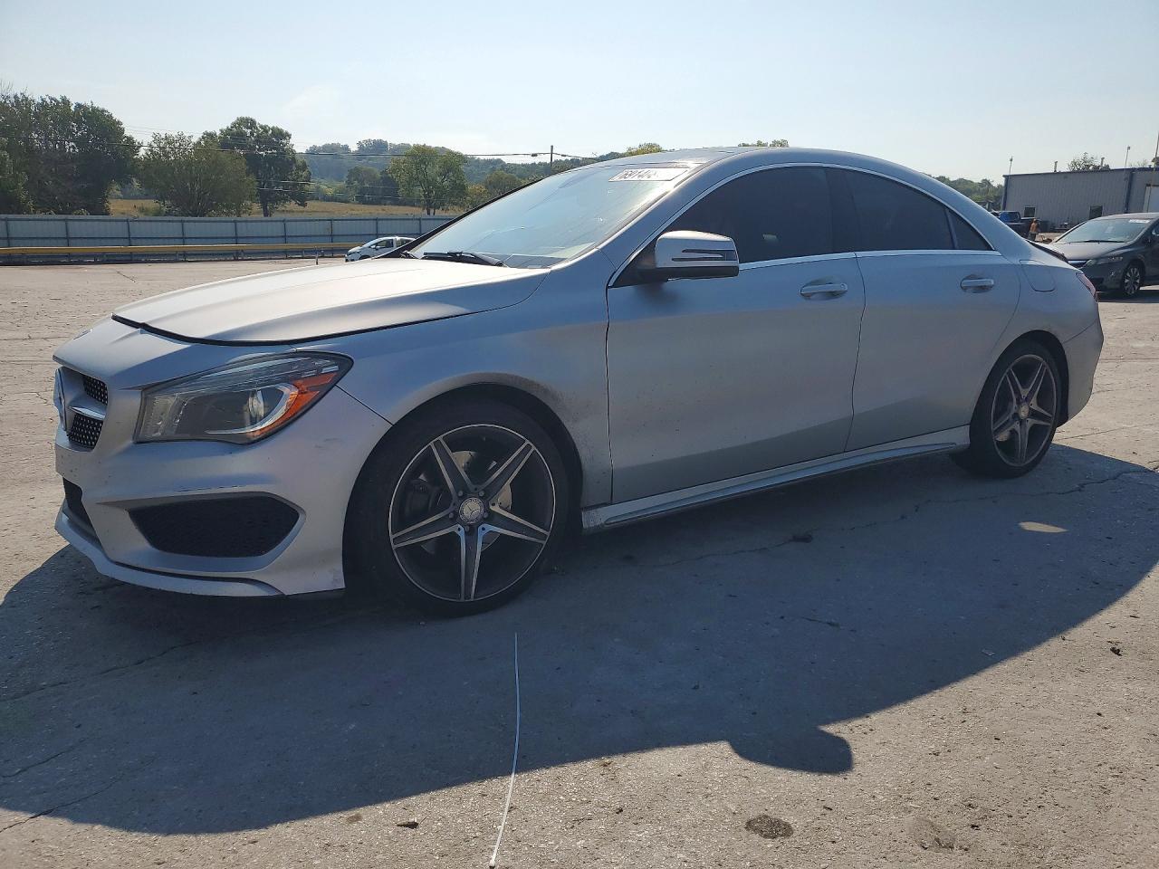 2014 Mercedes-Benz CLA