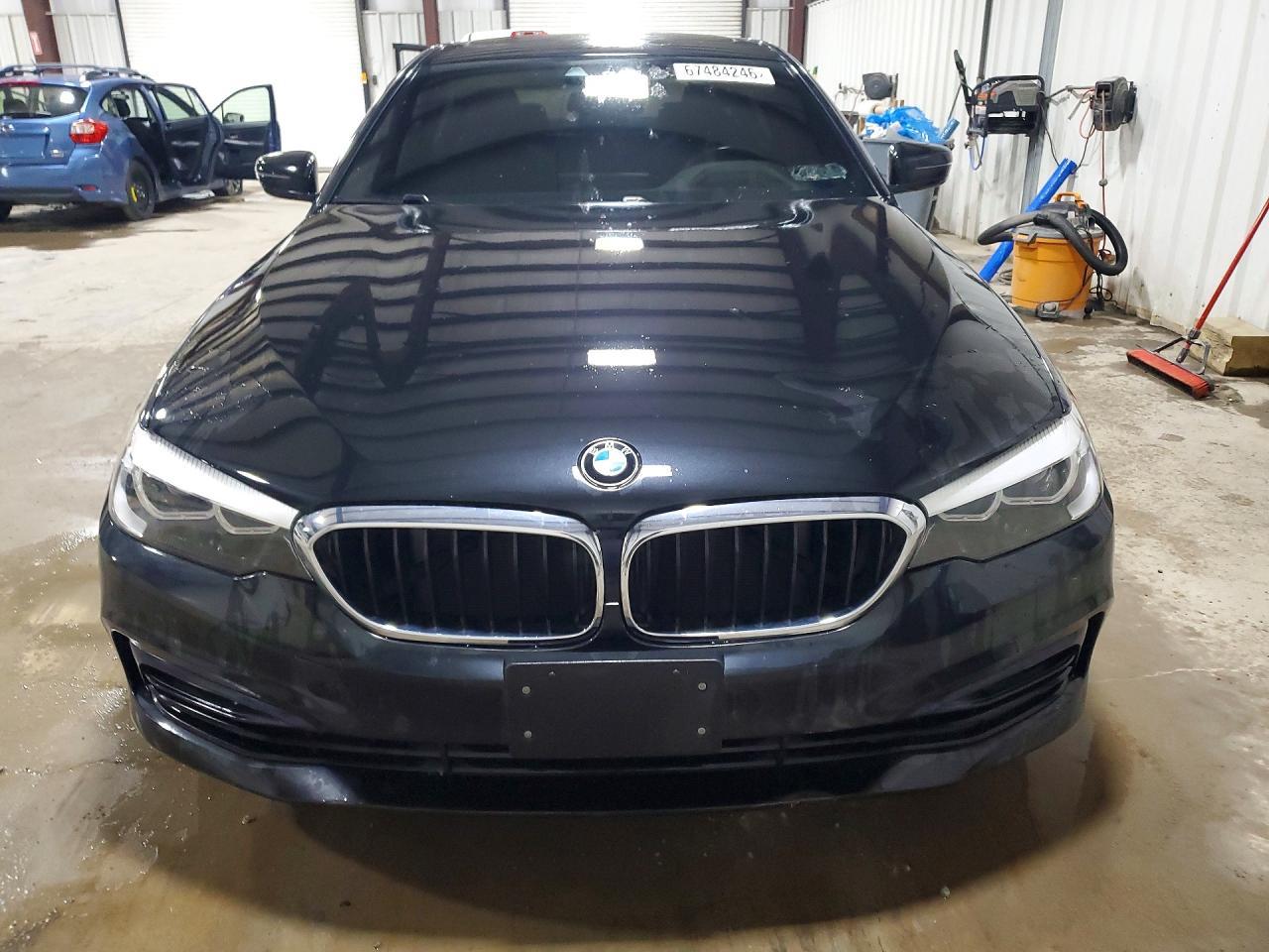2018 BMW 530 Xi - zdjęcie 5