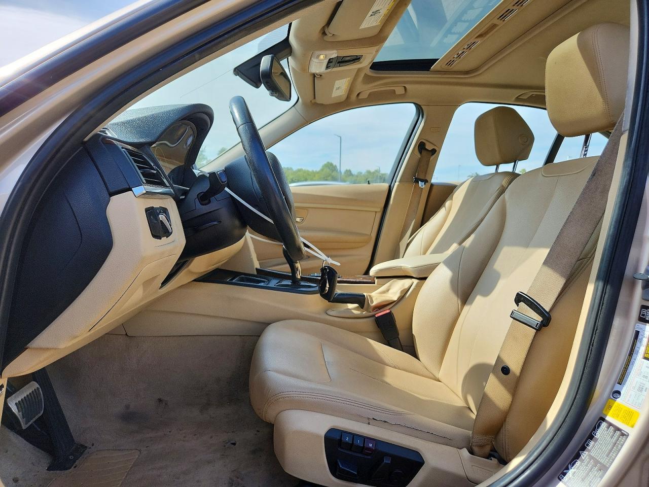 2014 BMW 320 I xDrive - zdjęcie 7