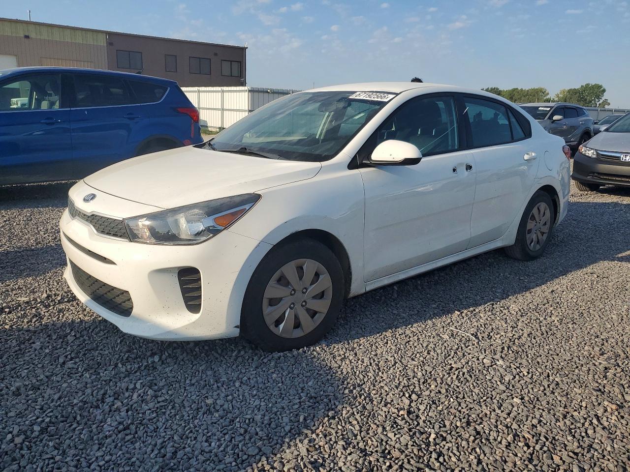 2019 Kia Rio S - zdjęcie główne