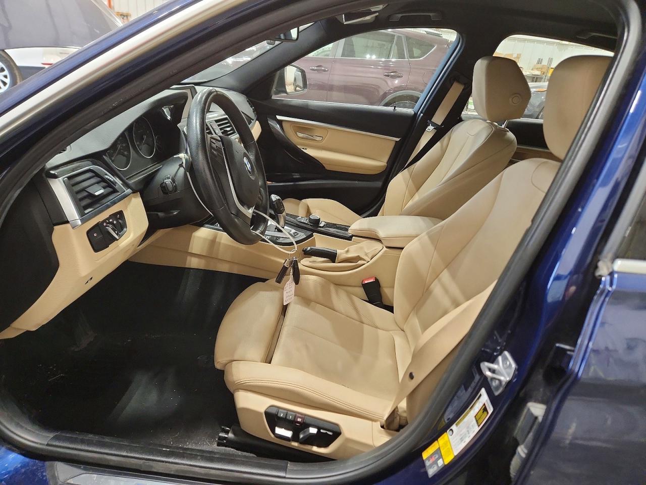 2017 BMW 330E - zdjęcie 7