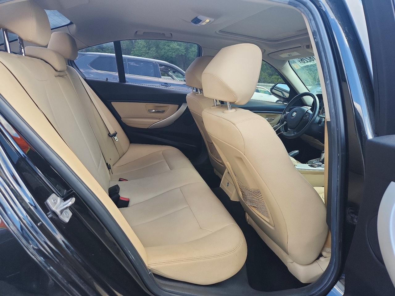 2018 BMW 320 I - zdjęcie 10