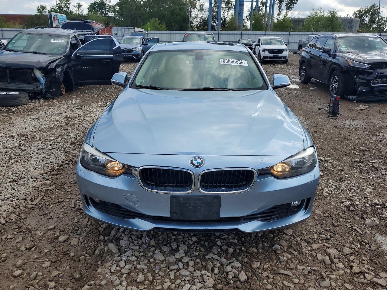 2013 BMW Seria 3 328i - zdjęcie 5