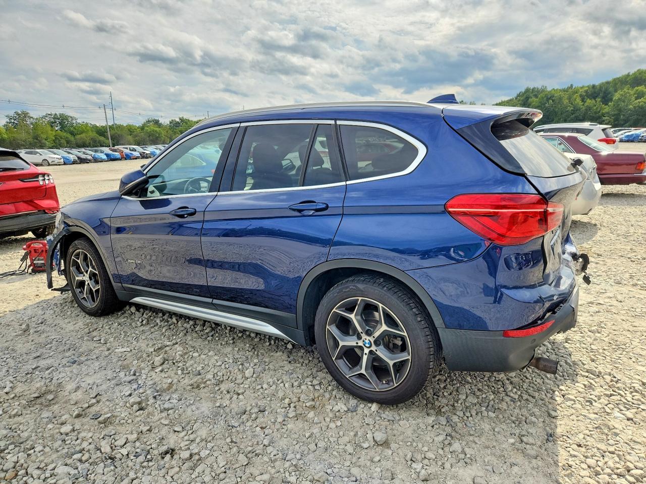 2016 BMW X1 xDrive28I - zdjęcie 2