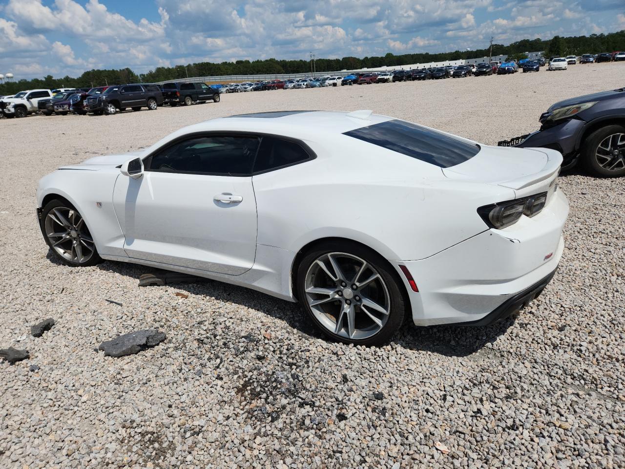 2019 Chevrolet Camaro Ls - zdjęcie 2