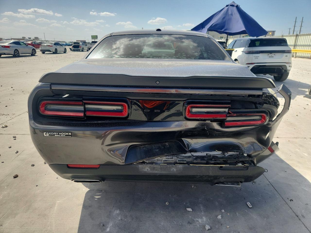 2023 Dodge Challenger Sxt - zdjęcie 6