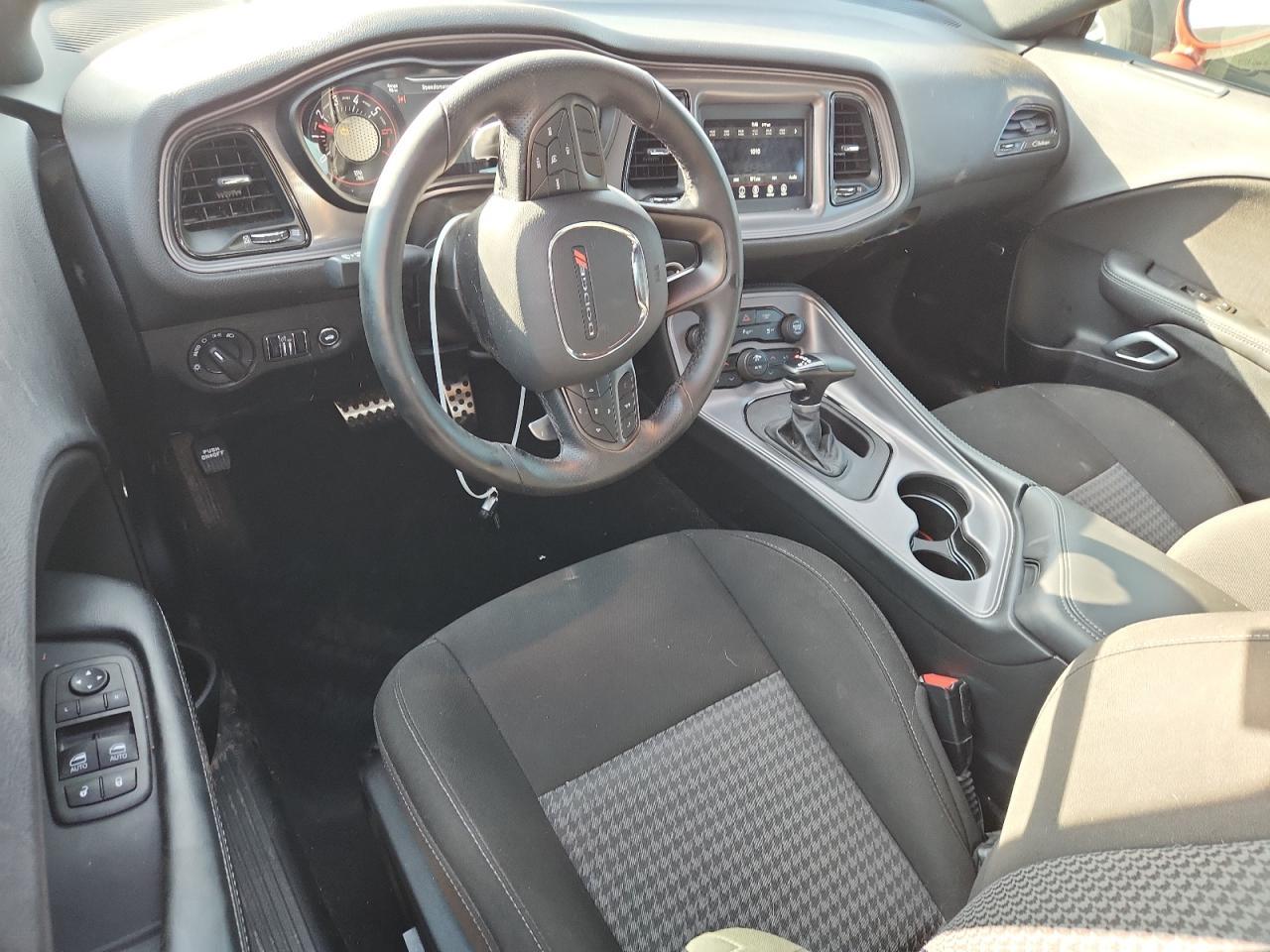2023 Dodge Challenger R/T - zdjęcie 8