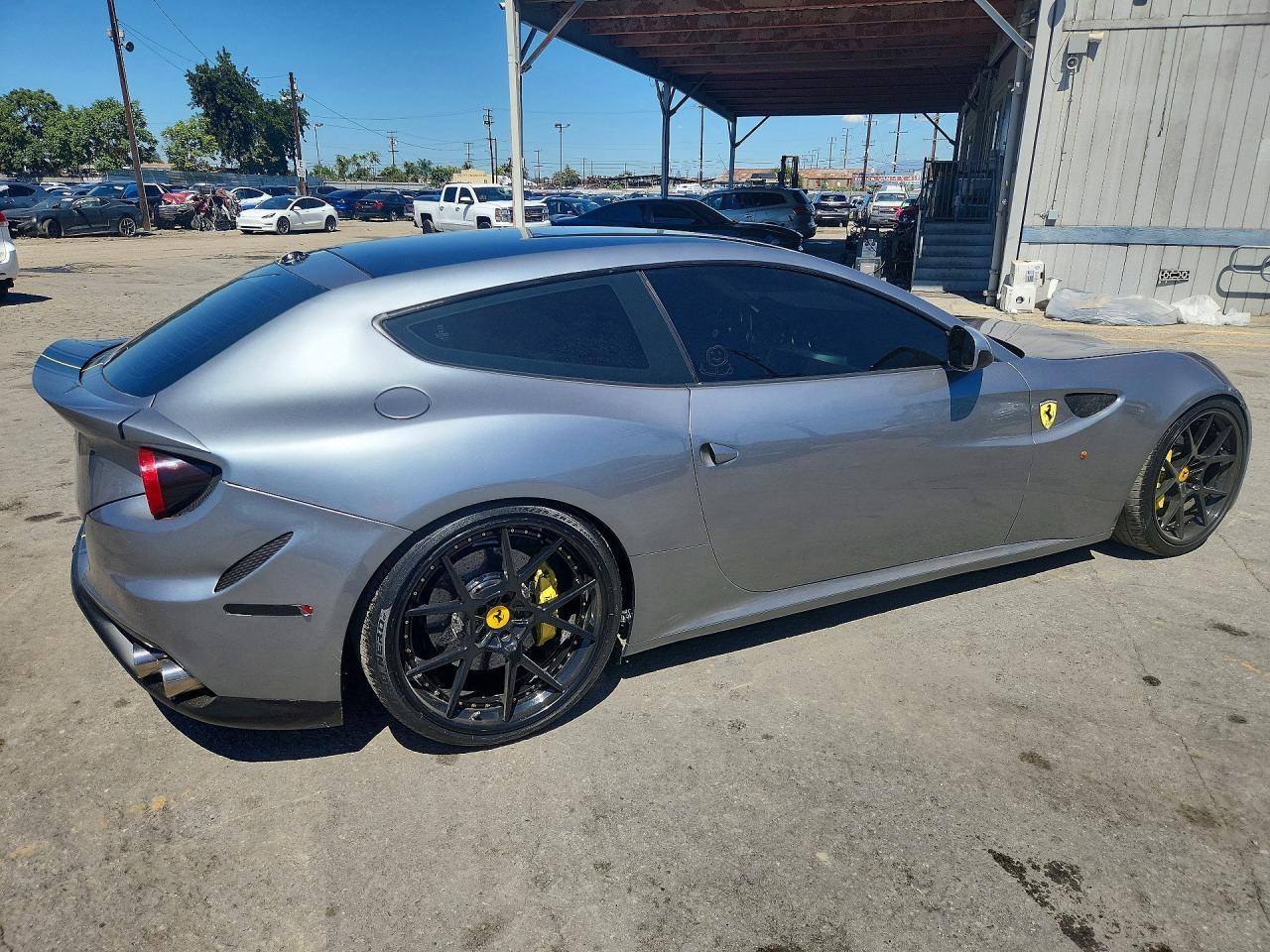 2016 Ferrari Ff - zdjęcie 3