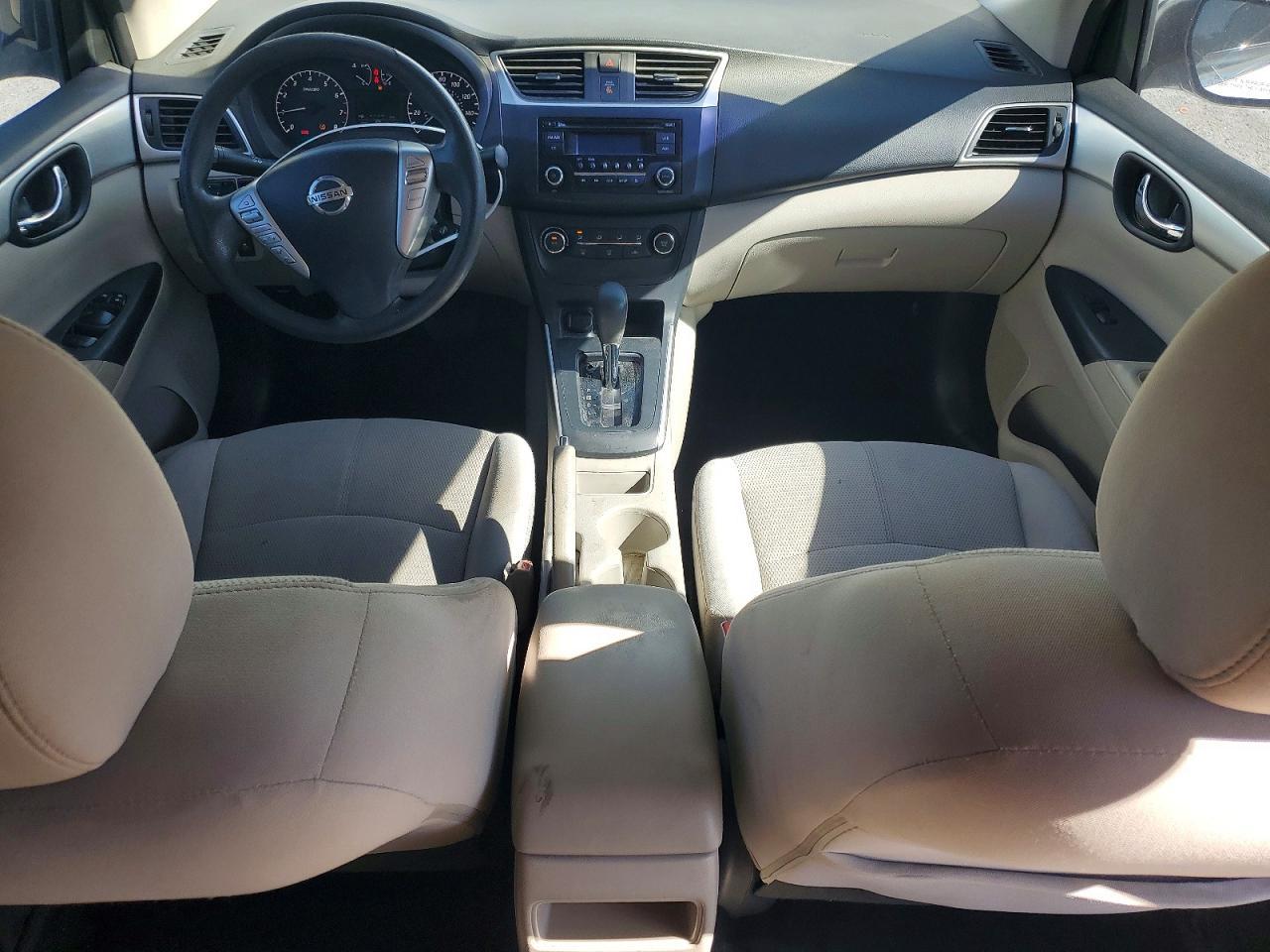 2016 Nissan Sentra S - zdjęcie 8