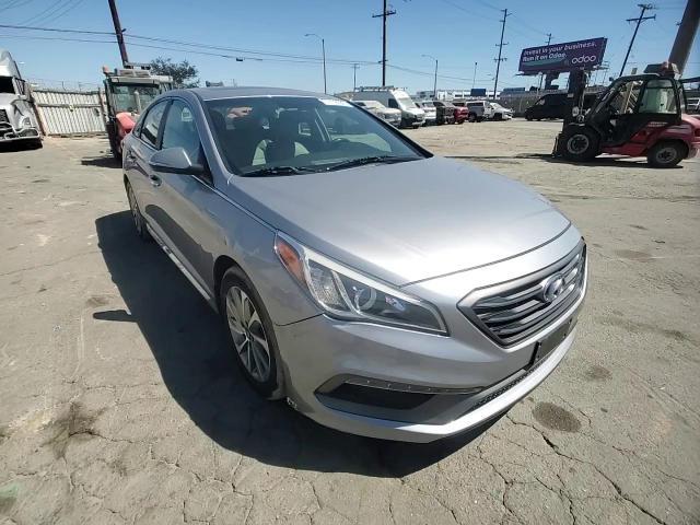 2017 Hyundai Sonata Sport - zdjęcie 13