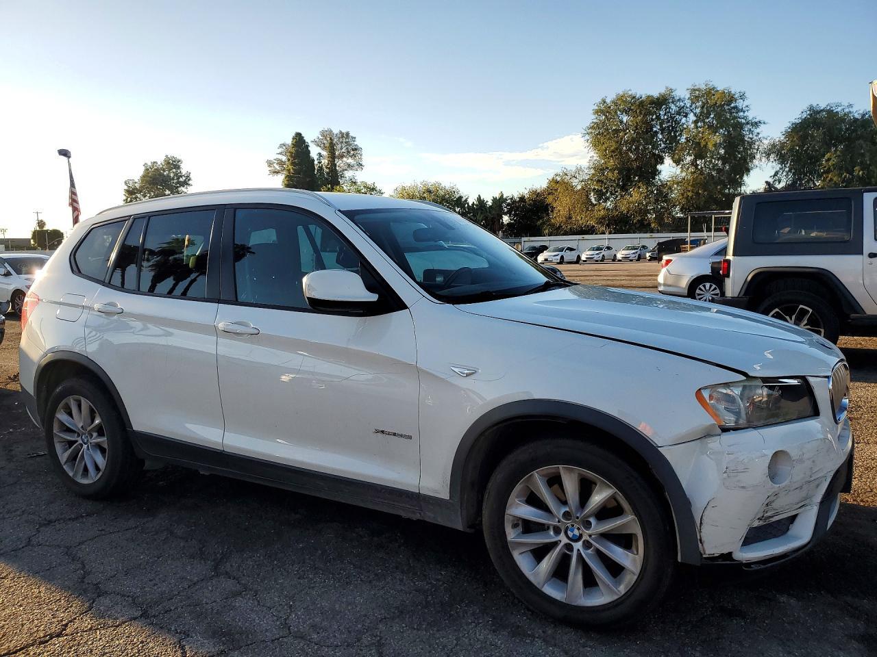 2014 BMW X3 xDrive28I - zdjęcie 4