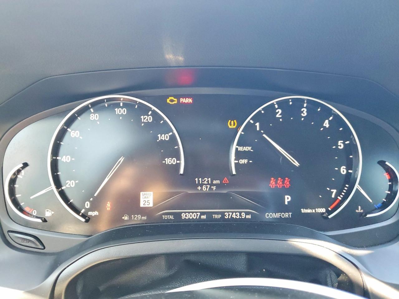 2020 BMW Seria 3 330i - zdjęcie 9