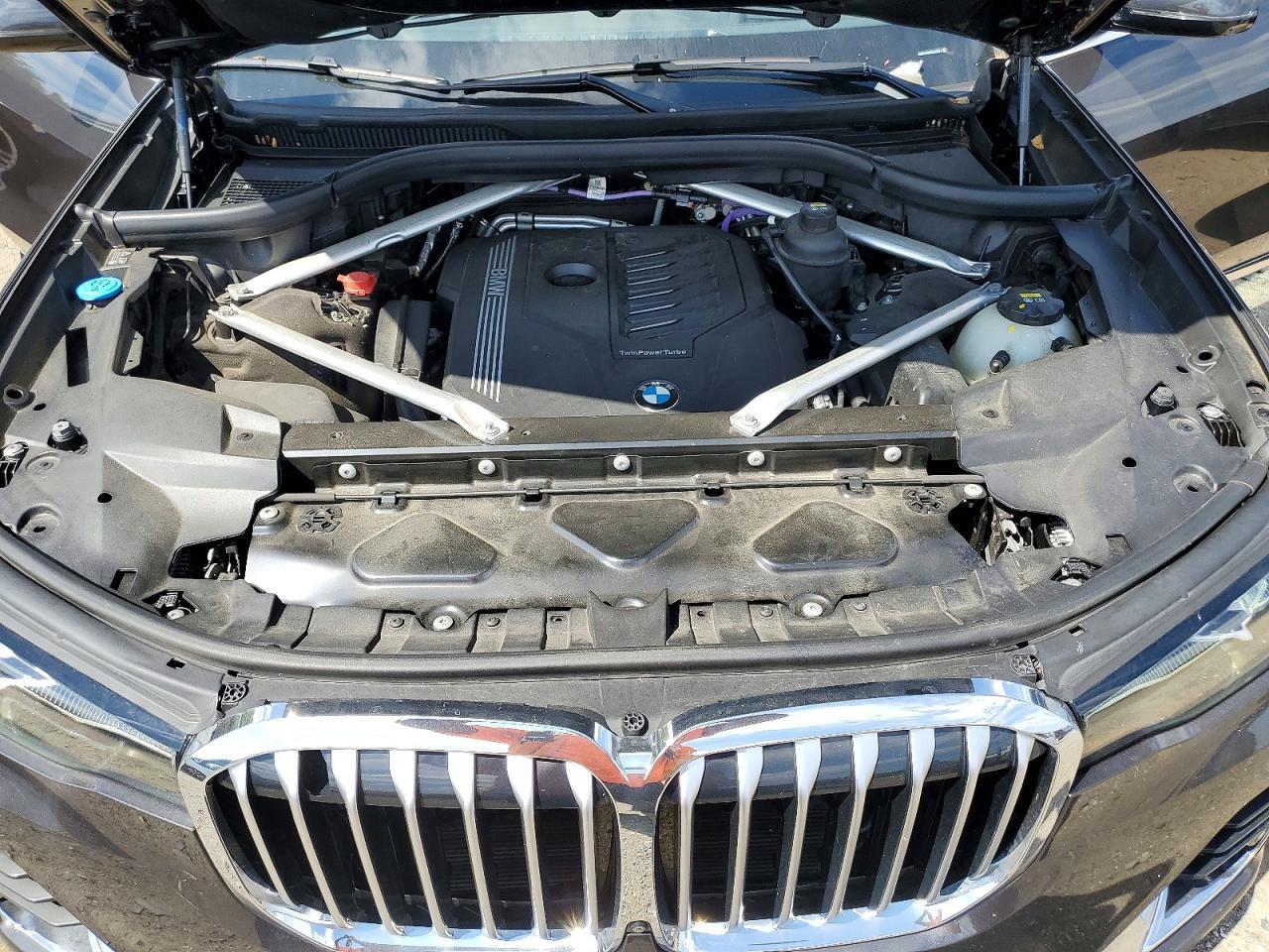 2022 BMW X7 xDrive40I - zdjęcie 12