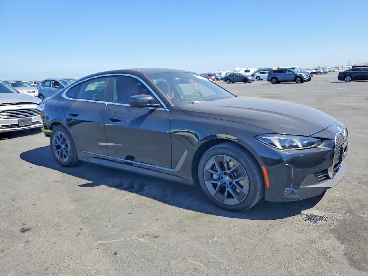 2025 BMW I4 Edrive 40 - zdjęcie 4