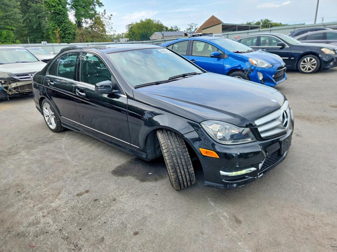 2013 Mercedes-Benz C 300 4Matic - zdjęcie 4