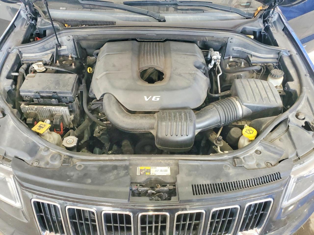 2014 Jeep Grand Cherokee Limited - zdjęcie 12