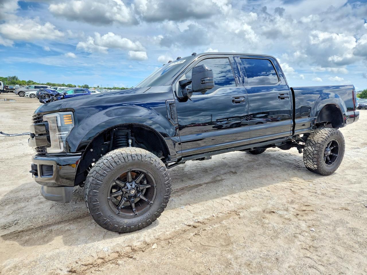 2017 Ford F250 Super Duty - zdjęcie główne