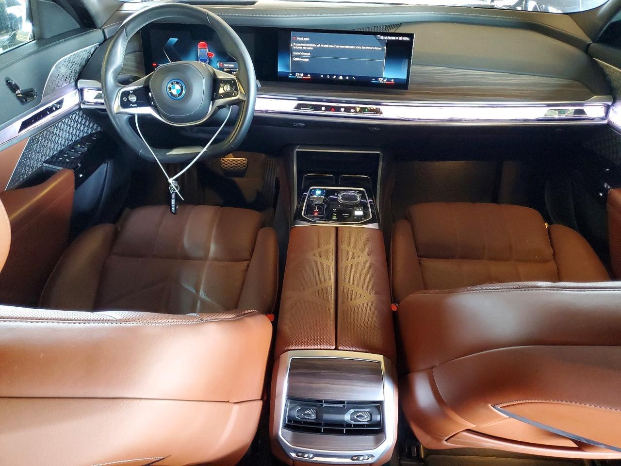 2023 BMW I7 xDrive60 - zdjęcie 8