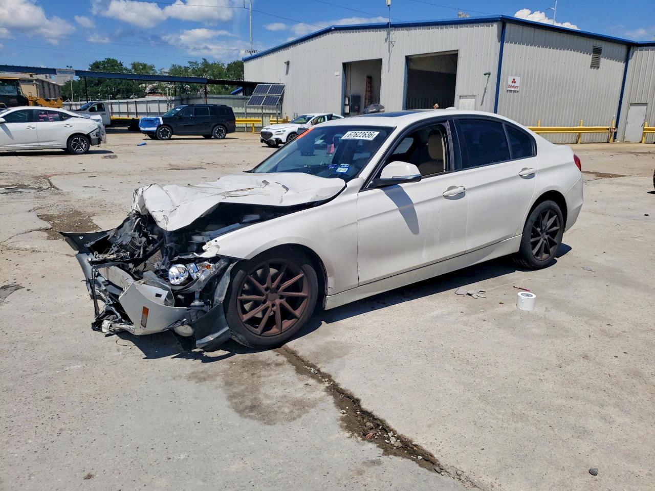 2014 BMW 328 I - zdjęcie główne