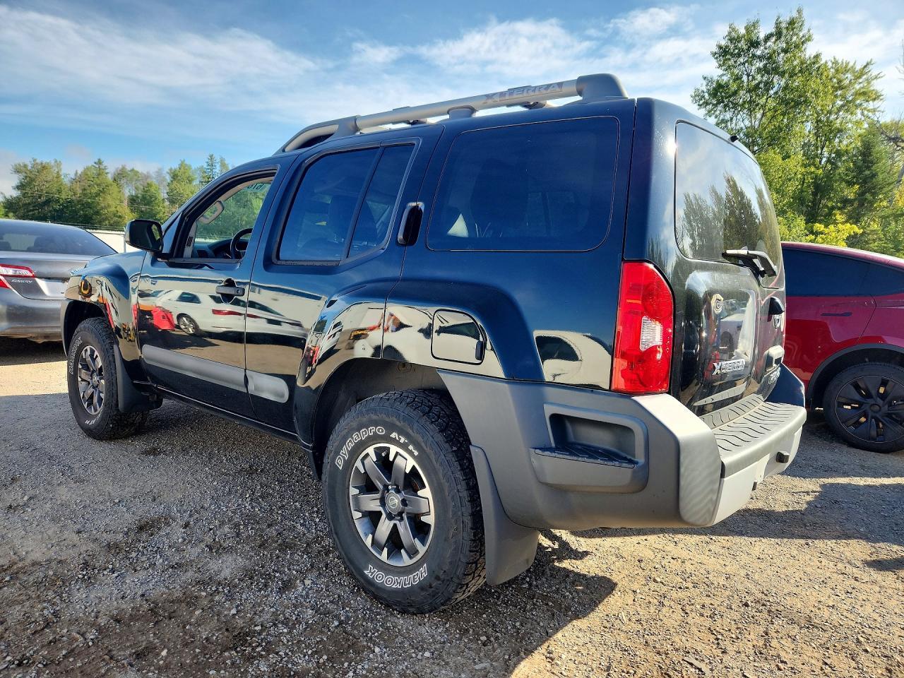 2015 Nissan Xterra X - zdjęcie 2