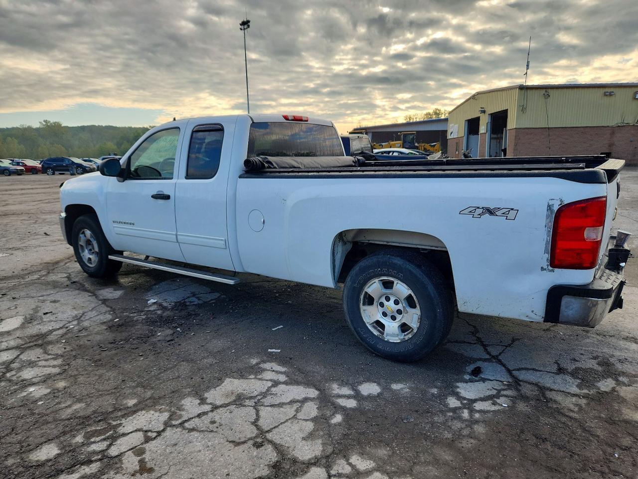 2013 Chevrolet Silverado K1500 Lt - zdjęcie 2