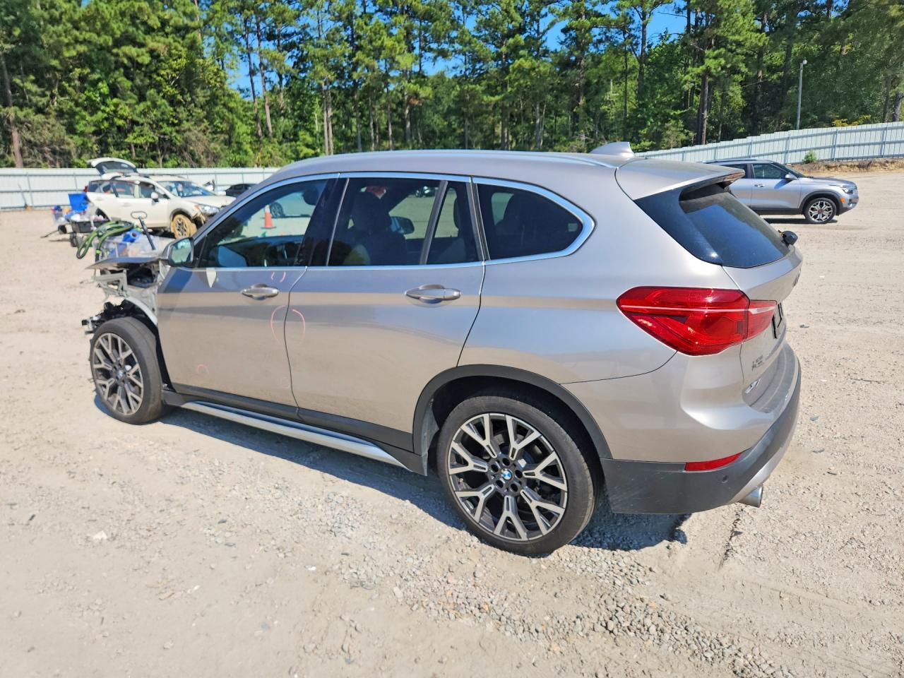 2021 BMW X1 Sdrive28I - zdjęcie 2