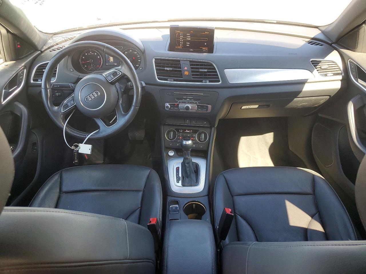 2016 Audi Q3 Premium Plus - zdjęcie 8